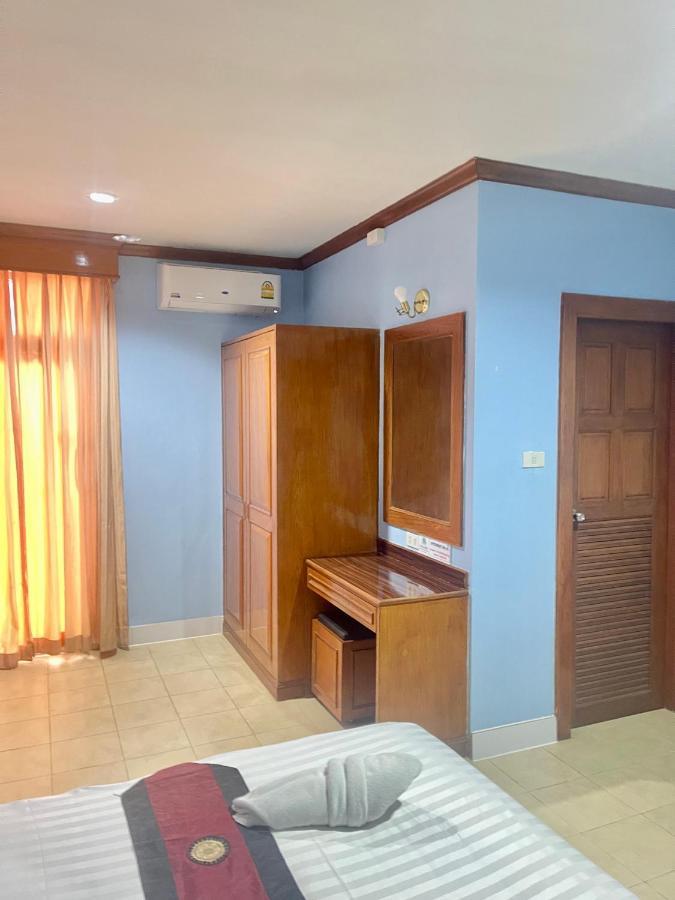 Innarm House Patong Esterno foto