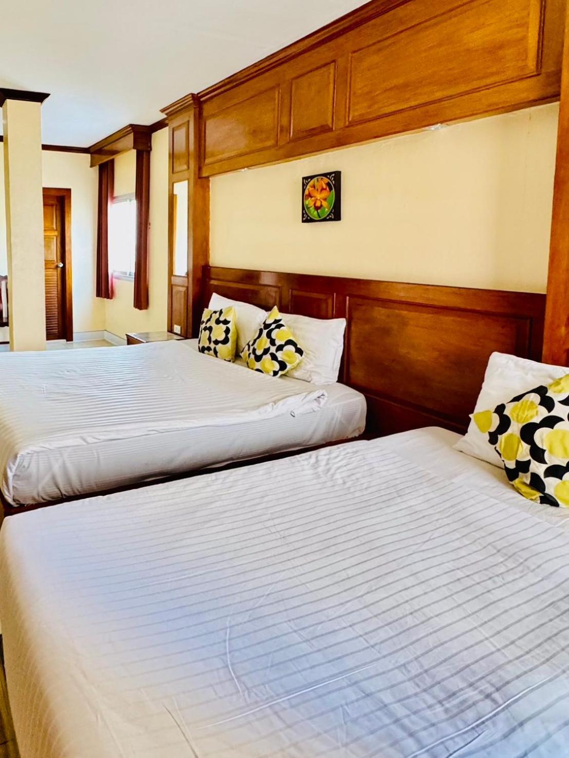 Innarm House Patong Esterno foto