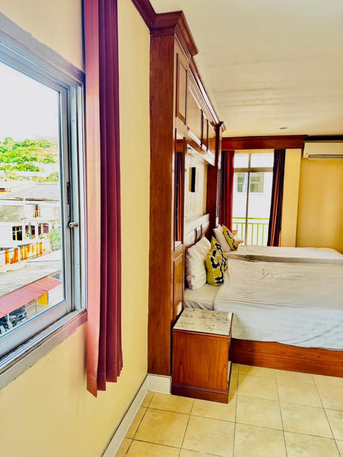 Innarm House Patong Esterno foto
